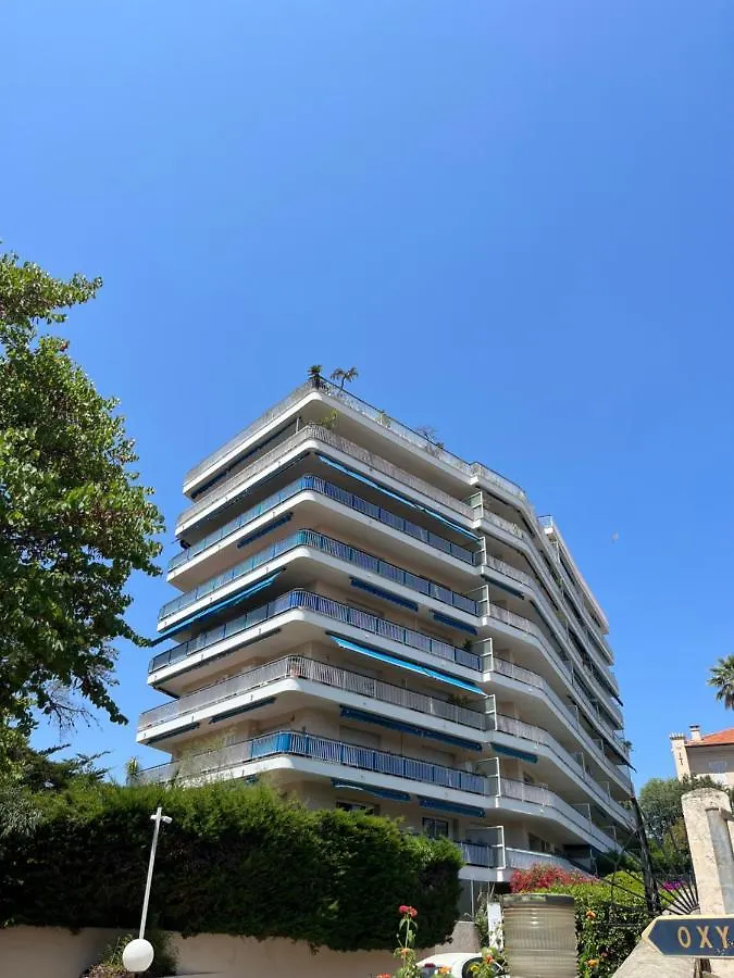 2 Pieces, 4 Couchages Terrasse, Garage Apartment Cannes