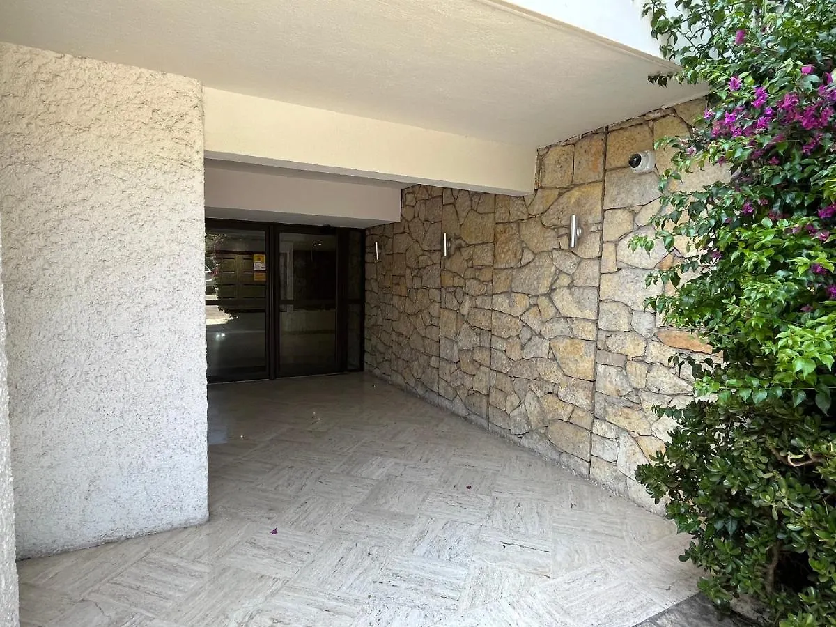 2 Pieces, 4 Couchages Terrasse, Garage Apartment Cannes 0*,  France
